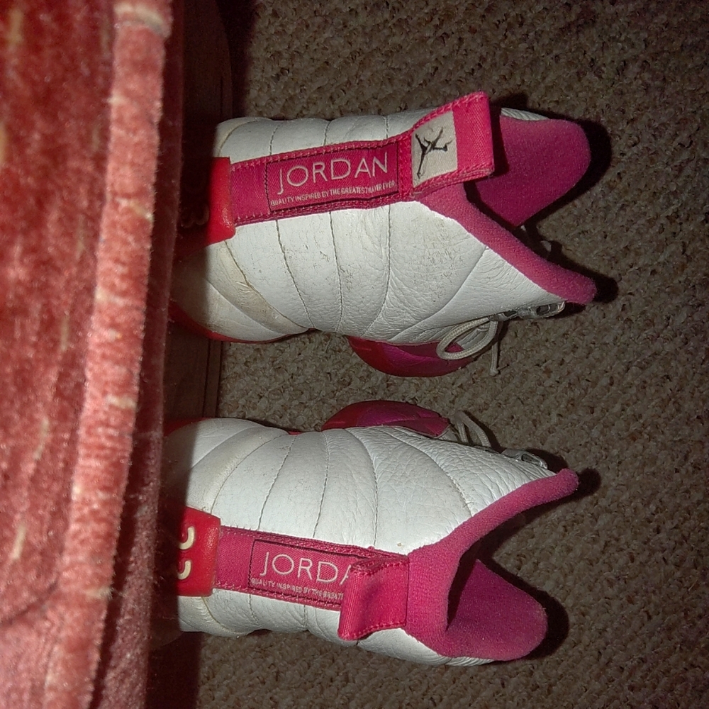 Jordan Jumpman Pink and White